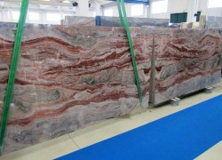 arabescato orobico rosso red marble