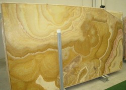 onice kilimangiaro yellow onyx