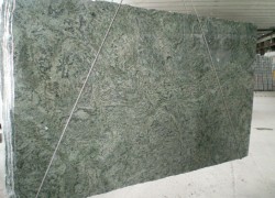 verde tropical green quartzite